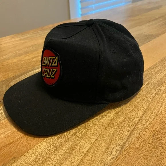 Santa Cruz Skateboards Black and Red Cap Hat Snap Back CLEAN 100% Cotton - Picture 6 of 9